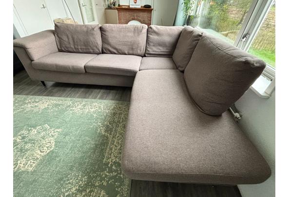 Gratis ruime hoekbank 5-6 personen grijs/taupe - IMG-20251025-WA0002