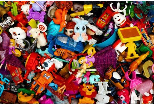 Gezocht Gratis speelgoed, knuffels en kinderkleding  - fotoadvertentie
