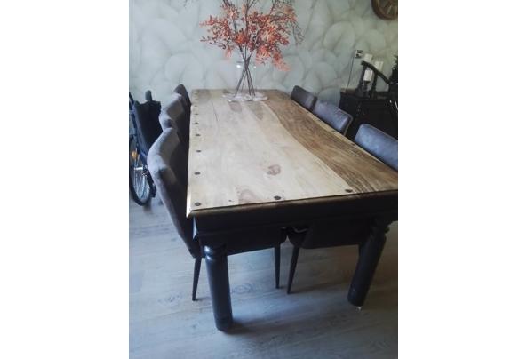 Eettafel voor 6 personen  - Messenger_creation_E0B4DB34-2BF3-4882-9115-D959F111EBAC