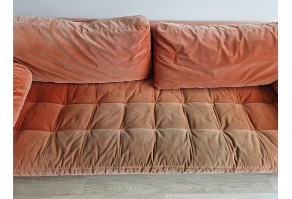 Fluwelen driezitsbank (kleur burnt orange) - 20260820_123838