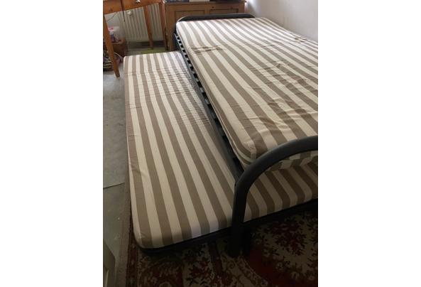 IKEA uitschuifbed in heel goede staat  - IMG-20250922-WA0002