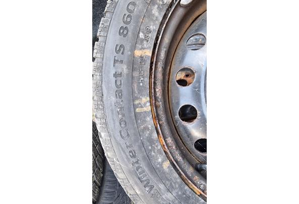 Autobanden met velg - 20260524_154330