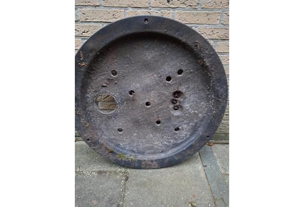 Grote kunststof bak / kuip / teil, doorsnee 85 cm, hoogte 34 cm - 20251212_161220-min Grote kunststof bak / kuip / teil, doorsnee 85 cm, hoogte 34 cm - 20251212_161220-min