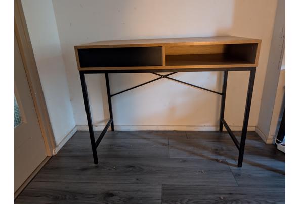 Bureau - PXL_20260123_084104375