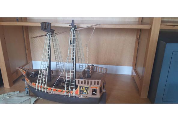 Playmobil Piratenboot en andere bijbehorende en andere playmobil items. - IMG-20250822-WA0010