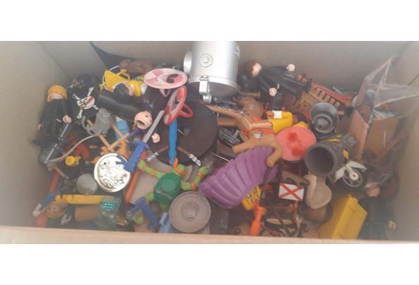 Playmobil Piratenboot en andere bijbehorende en andere playmobil items. - IMG-20250822-WA0011