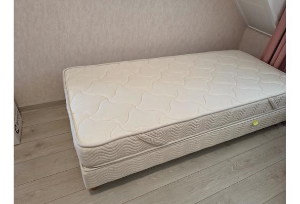 Mooie boxspring bedden (2 stuks) - IMG_20250617_160550177_HDR