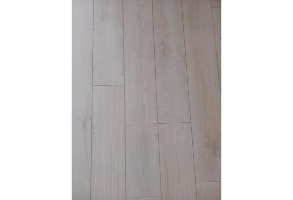 Laminaat vloer, 1 pak van 2,5m² - 20250317_125724