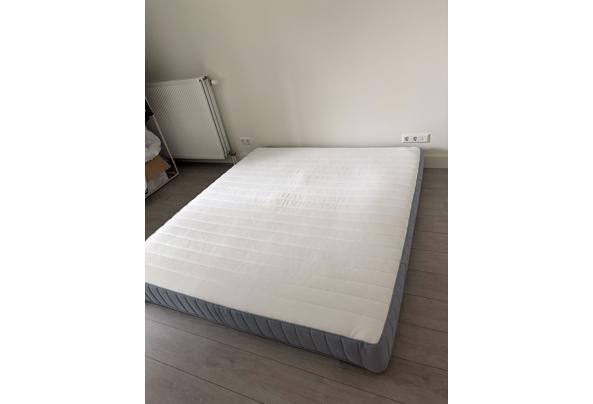 Ikea VALEVÅG matras 180x200 middelhard - IMG_3801