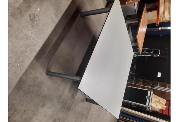 Grijze vergadertafel - 1000006236