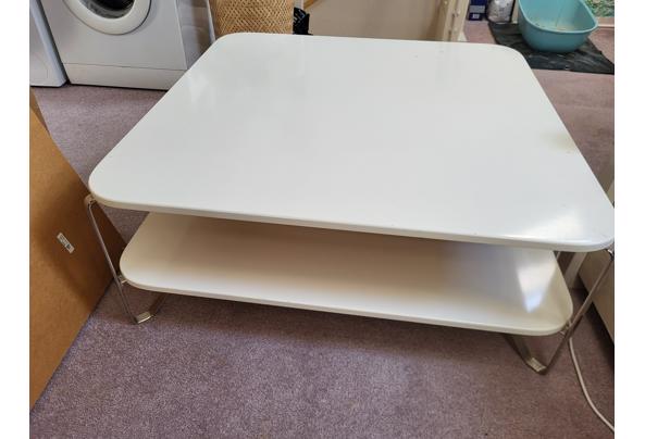 Vierkante IKEA salontafel - 20260318_092330