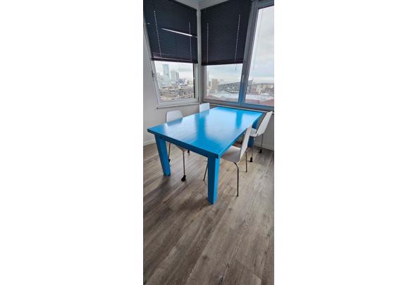 Nette rechthoekige tafel in blauw - IMG-20250125-WA0006