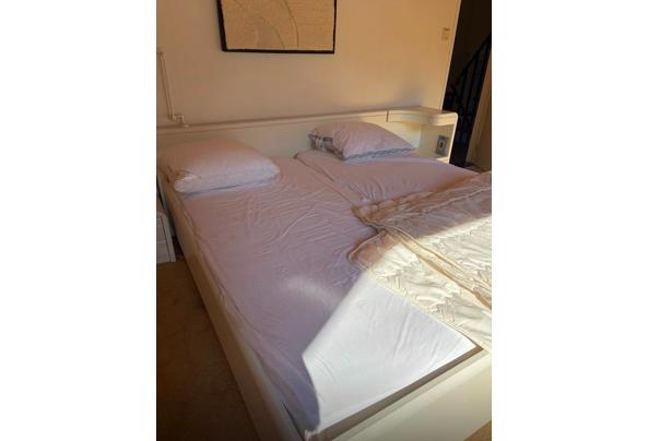 2PERSOONS BED(OMBOUW) MET VERSTELBARE LATTENBODEMS - WhatsApp-Image-2026-09-25-at-13-00-31 2PERSOONS BED(OMBOUW) MET VERSTELBARE LATTENBODEMS - WhatsApp-Image-2026-09-25-at-13-00-31