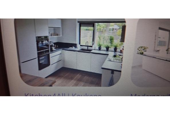 Gez  gratis keuken deur afm 1x en 2x planken Den-Haag/Nooddorp - keukendeur-+planken-2x