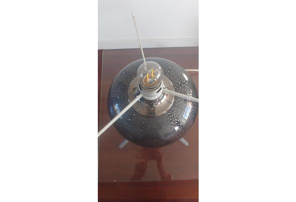 Tafellamp met witte glazen kap - Lamp-2