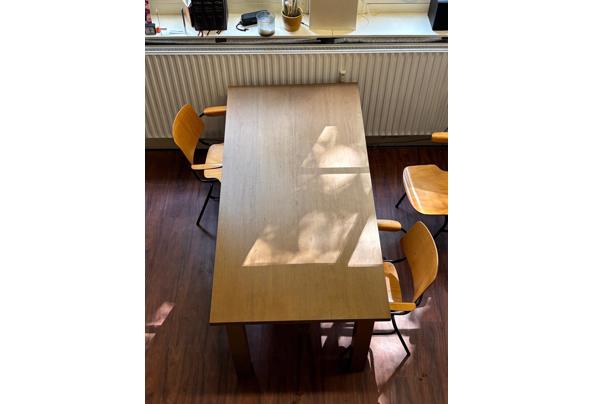 Nou kijk eens: een eettafel in prima staat - tafel2