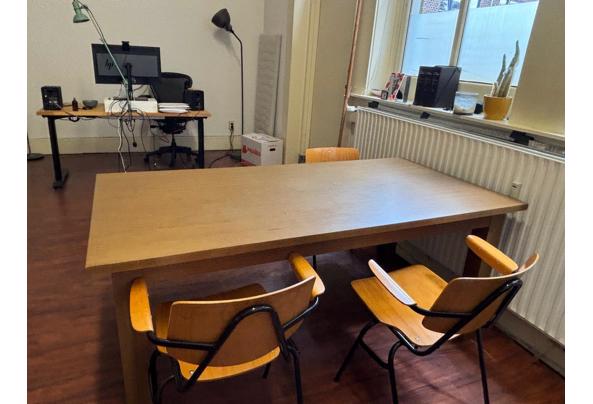 Nou kijk eens: een eettafel in prima staat - tafel3