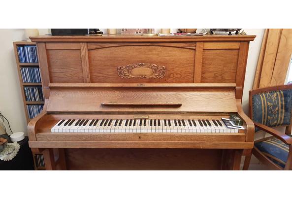 Eikenhouten piano uit de 30'er jaren - spaethe-piano