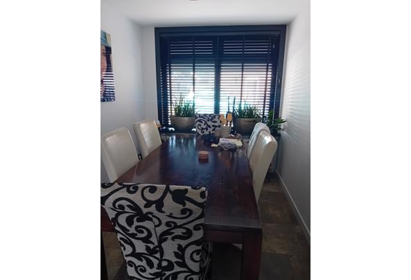 Eethoek 210cm ×100cm +6stoelen - 20250622_161539