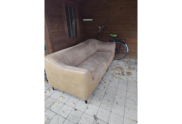 3-zits bank in hypoallergeen (nep)suede cognac kleur - IMG_20261016_101704151