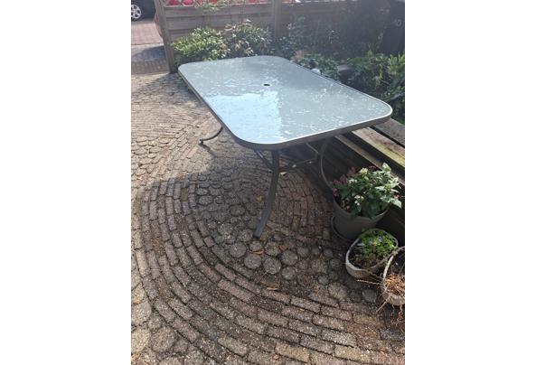 tuin tafel groot metaal/glas - 20260817_110427