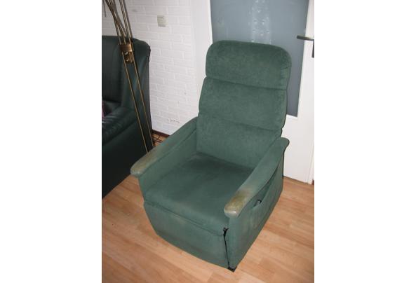 Elektrisch bedienbare Sta-op stoel - IMG_1667.JPG