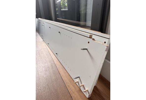 Witte kast Billy 80x28x202 cm - IMG_9786