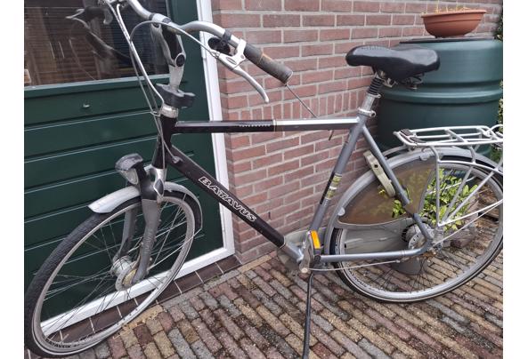 Herenfiets, kan nog lang mee, wel een lekke voorband. Gratis af te halen - 20260817_192014