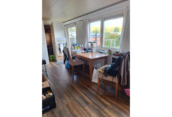 tafel en 4 stoelen - 20251014_130621