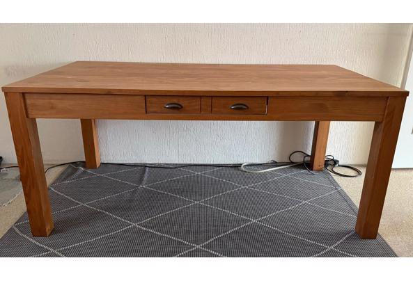 Mooie grote houten eettafel - IMG-20250708-WA0010