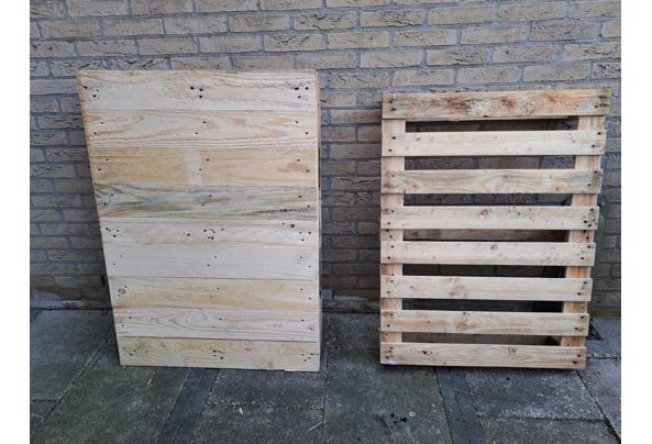 Twee pallets - 20260122_125705-(1)