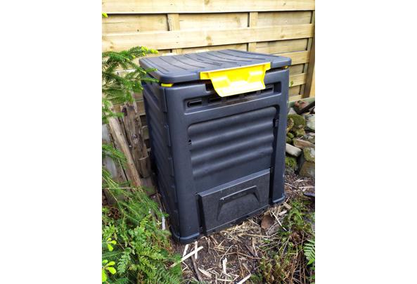 Compostvat, compostbak met deksel en bodemplaat. 340 liter