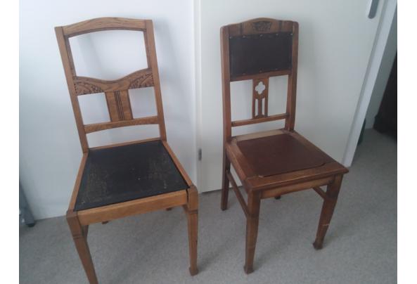 houten stoelen. 2 stuks - 20220809_153226