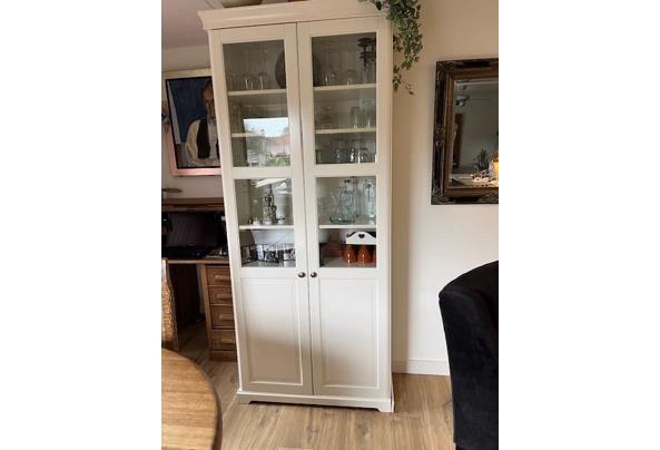 Moderne vitrine kast - billy