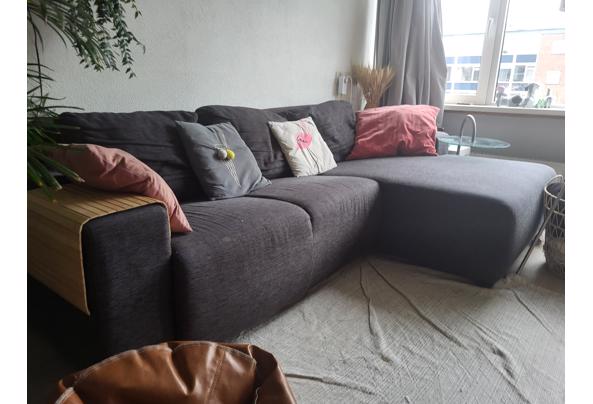 3-4zits bank 240 cm met chaise longue - 20240107_111750