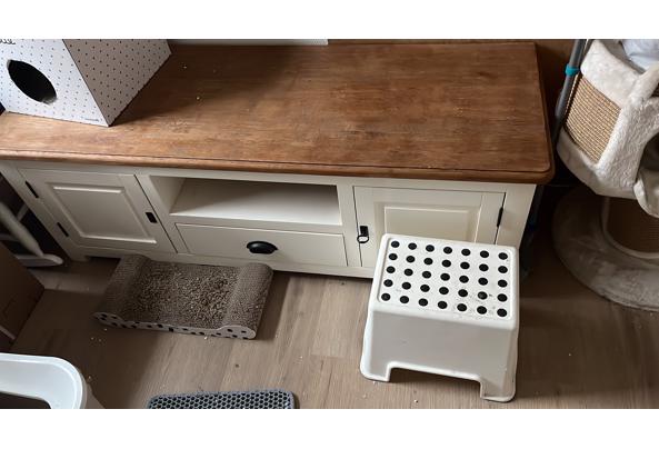 Tv meubel  - F35B92FD-E590-4C67-8906-426637E902C2