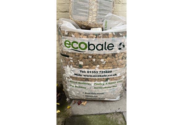 Ecobale bodembedekker kooi kartonsnippers - IMG_1285