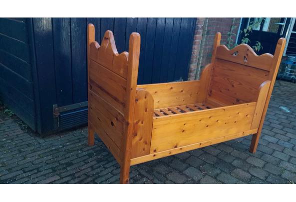 Handgemaakt massief grenen peuterende met matras - 6d9b948c-1723-4d4f-b023-c5d1c90dc253