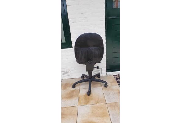 Bureau stoel - IMG-20220123-WA0003