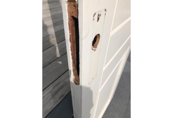 Hardhouten stompe deur - Deur-beslag-gat