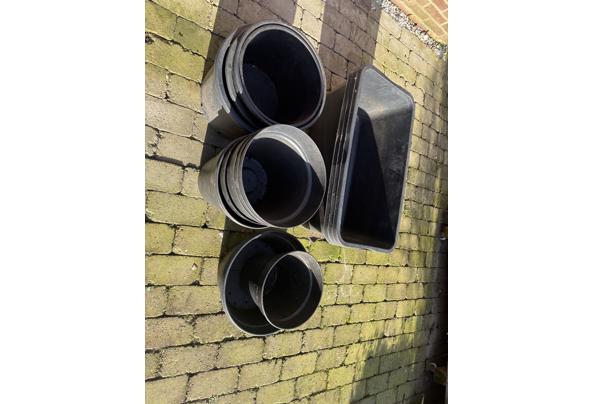 Diverse plastic kuipen/potten - IMG_0495