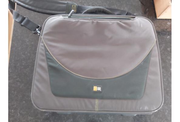 grote laptop tas - 20211001_130811