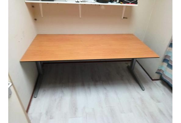 Zeer goede staat - Ahrend bureau - 200x100cm (ZWAAR) - 5jr jong - ahbur200x100-01