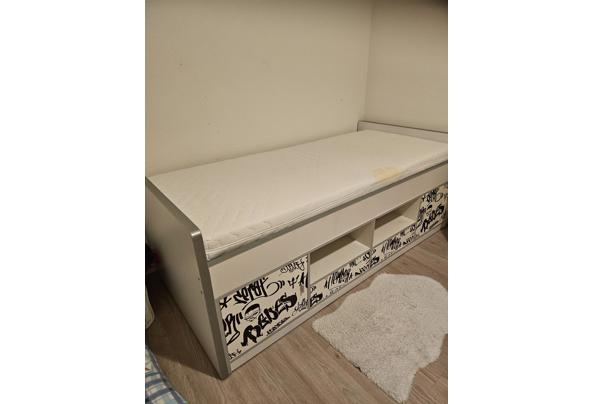 Half hoogslaper met traagschuim matras af te halen - 20250824_222013