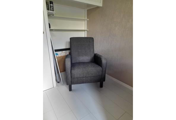 Grijze fauteuil - WhatsApp-Image-2026-08-22-at-15-19-44-(2)
