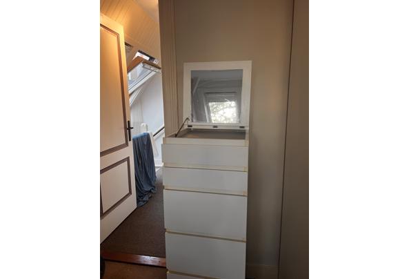 Ikea MALM smalle ladenkast met spiegel - IMG_2790