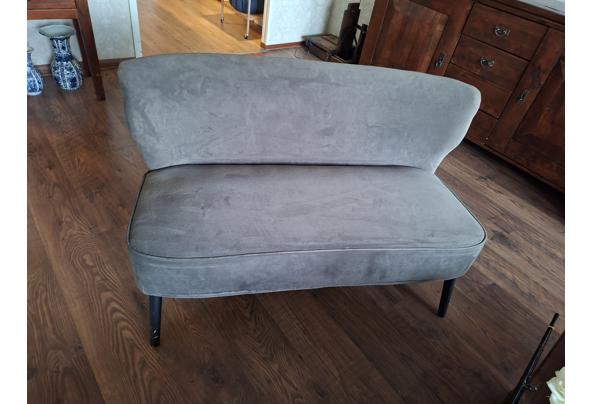 Grijs Bankje - 20260219_143903