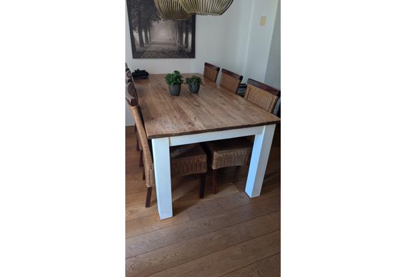 Tafel met 6 rotaneetstoelen - PXL_20260525_105931237-MP