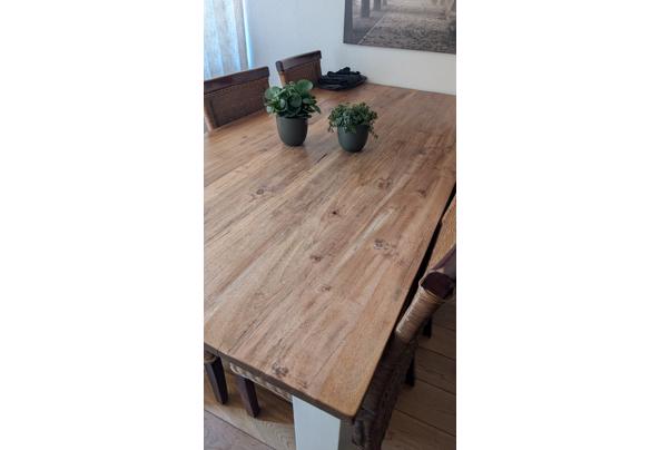 Tafel met 6 rotaneetstoelen - PXL_20260525_105936971-MP