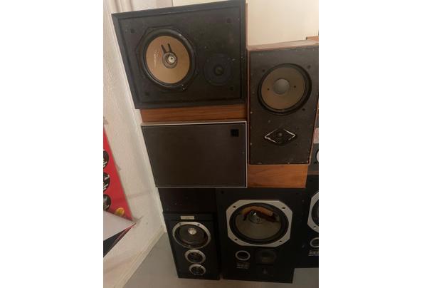 Wand met muziek speakers - MUziekboxwand-klein1